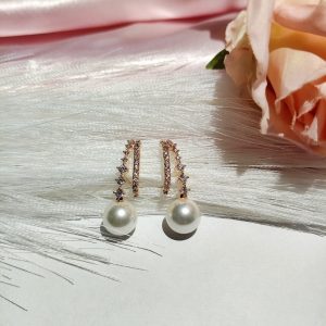 Crystal Pearl drop earrings