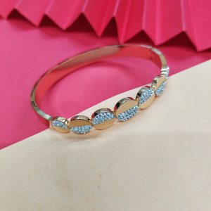 Circle linked Bracelet