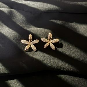 Floral Stud earrings